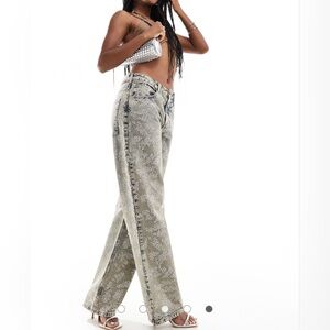 ASOS DESIGN WIDE LEG STUDDED JEAN SIZE 34
